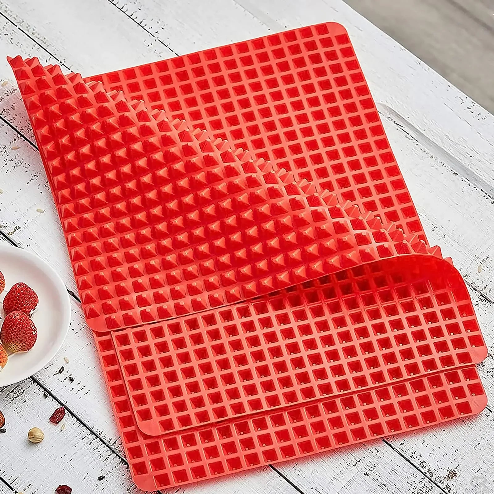 Non-Stick Silicone Pyramid Cooking Mat Baking Mat with Grid Versatile Oven BBQ Cooking Mat Heat-Resistant Mat Kitchen Tools